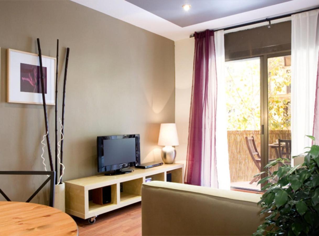 Avinguda Gaudi Apartment Барселона Екстериор снимка